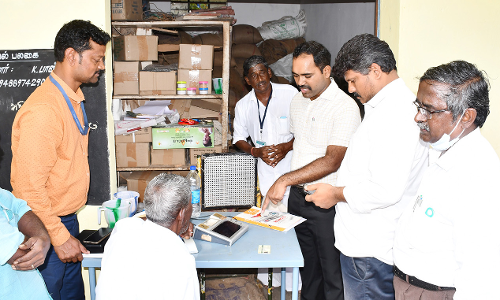 4 லட்சத்து 20 ஆயிரம் ரேசன் கார்டுதாரர்களுக்கு குடிமை பொருட்கள் விநியோகம்