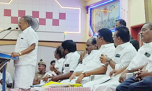 வரும் பாராளுமன்ற தேர்தலில்   கிருஷ்ணகிரி தொகுதியில் தி.மு.க. போட்டியிட வேண்டும்-   மேயர் கோரிக்கை