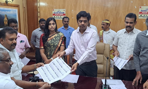 நீலகிரியில் 5 லட்சத்து  82 ஆயிரத்து 352 வாக்காளா்கள்