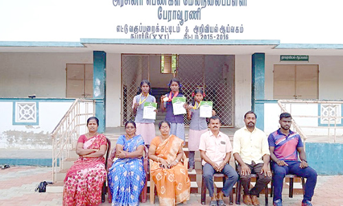 அரசு பள்ளி மாணவி மாநில தடகளப் போட்டிக்கு தேர்வு