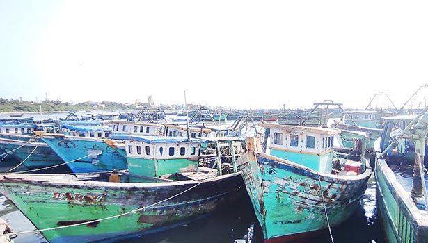 பலத்த மழை: மீனவர்கள் கடலுக்கு செல்ல வேண்டாம்- மீன்வளத்துறை எச்சரிக்கை