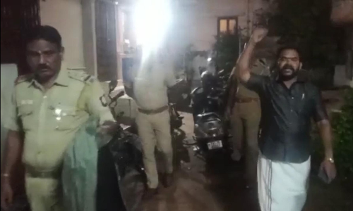 திண்டுக்கல்லில் முன்னெச்சரிக்கை நடவடிக்கையாக காங்கிரஸ் நிர்வாகிகள் கைது