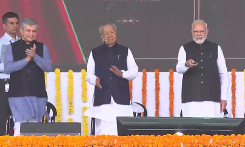 ஆந்திராவில் ரூ.15,300 கோடியில் புதிய திட்டங்களை பிரதமர் மோடி தொடங்கி வைத்தார்