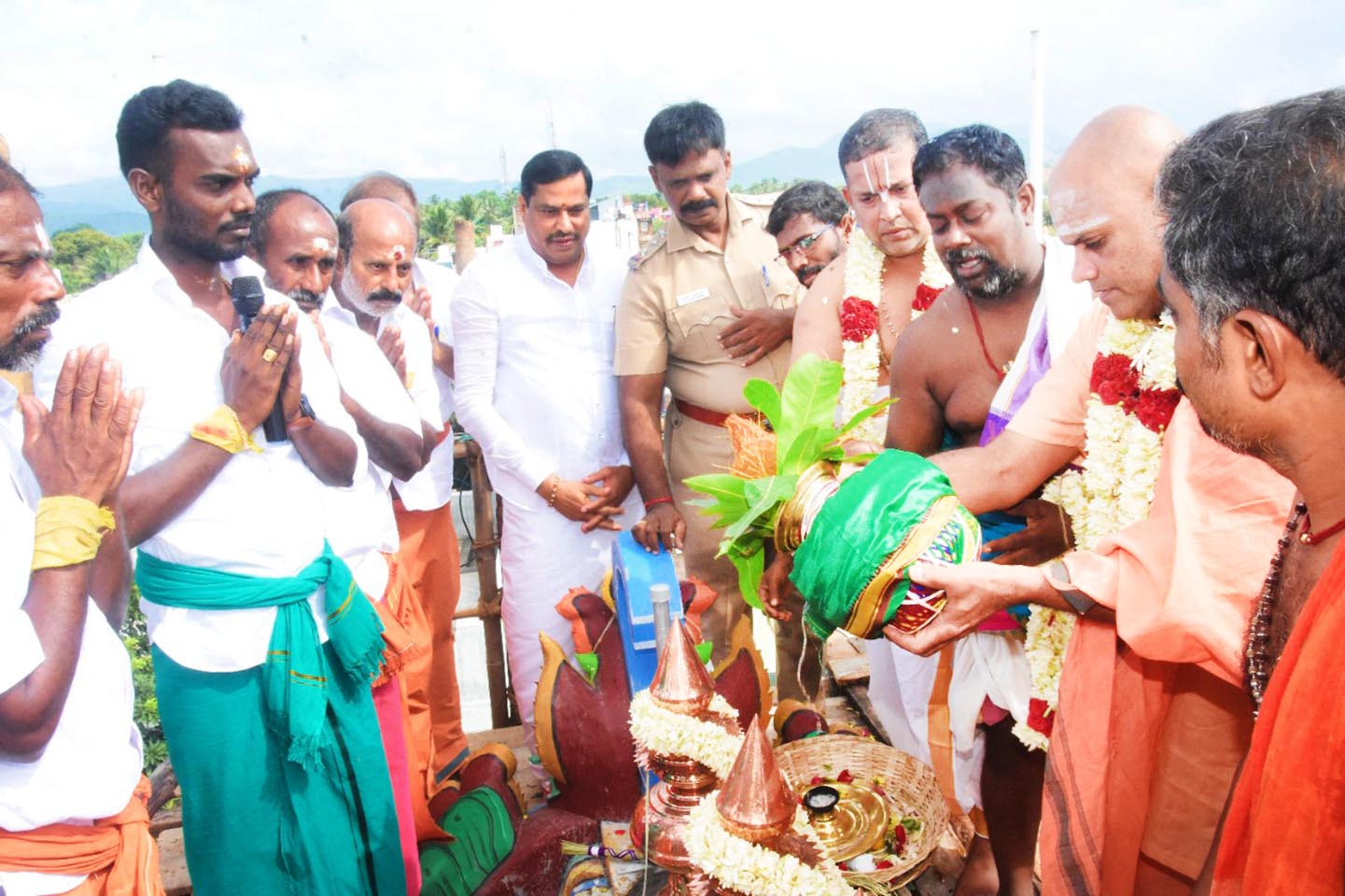 மகாலிங்க சுவாமி கோவில் கும்பாபிஷேகம் மகாலிங்க சுவாமி கோவில் கும்பாபிஷேகம்