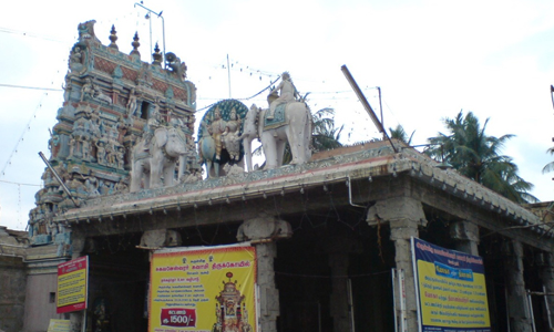 சேலம் சுகவனேஸ்வரர் கோவிலில்   தனி நபர்கள் ஆதிக்கம்; பக்தர்கள் கண்டனம்