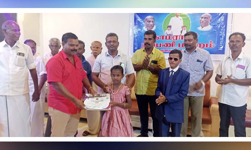 தூத்துக்குடியில் காமராஜா் நற்பணி மன்றம் சாா்பில் குழந்தைகள் தின விழா