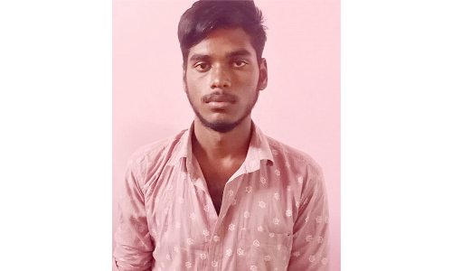 அரசு தேர்வின் போது மையத்தில் கைவரிசை:  கண்காணிப்பு கேமராவால் சிக்கிய பிரபல செல்போன் திருடன்