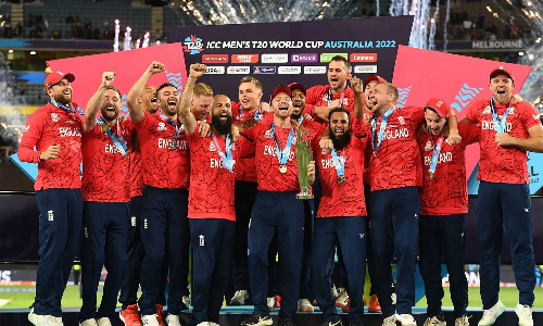 உலக கோப்பையை வென்ற இங்கிலாந்து அணிக்கு 13.84 கோடி பரிசு- மற்ற அணிகள் பெற்ற பரிசுத்தொகை முழு விவரம்