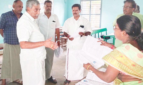 வாக்காளர் சேர்க்கை பணிகளை எம்.எல்.ஏ. ஆய்வு