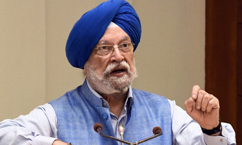 மாநில அரசுகள் சம்மதித்தால் பெட்ரோல், டீசலை ஜி.எஸ்.டி. வரம்புக்குள் கொண்டுவர தயார்: பெட்ரோலியத்துறை மந்திரி