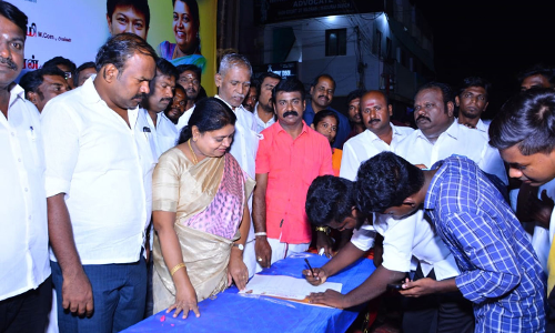 தூத்துக்குடி வடக்கு மாவட்டத்தில் இல்லம் தோறும் தி.மு.க. இளைஞரணி உறுப்பினர்கள் சேர்க்கை - அமைச்சர் கீதாஜீவன் தொடங்கி வைத்தார்