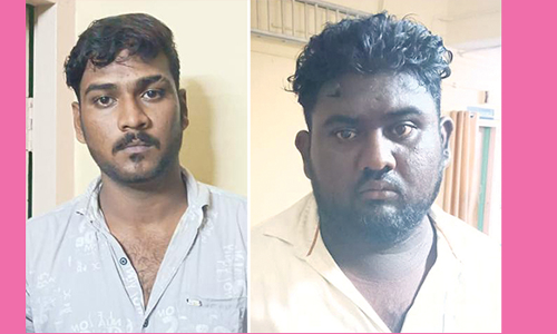 மோட்டார் சைக்கிளில் கஞ்சா கடத்திய 2 வாலிபர்கள் கைது