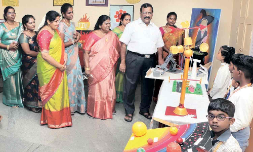 விவேகானந்தா பள்ளியில் அறிவியல் கண்காட்சி