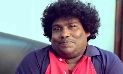 மீண்டும் கோவிலில் சாமி தரிசனம் செய்த யோகி பாபு