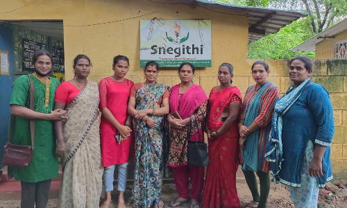 சென்னையில் 50 திருநங்கைகளுக்கு ஆட்டோ, கார் ஓட்ட பயிற்சி