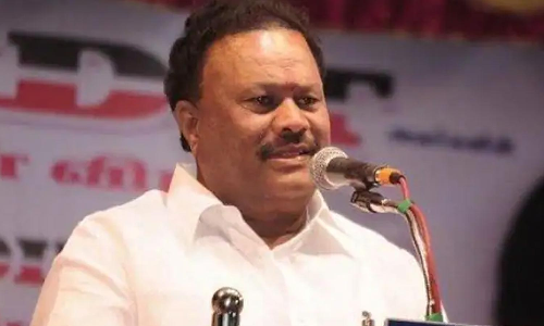 சசிகலா, ஓ.பன்னீர்செல்வத்தால் அ.தி.மு.கவுக்கு எந்த லாபமும் இல்லை- திண்டுக்கல் சீனிவாசன்