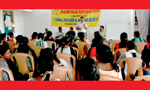 சமூக பணி மாணவிகளுக்கு களப்பணி முகாம்