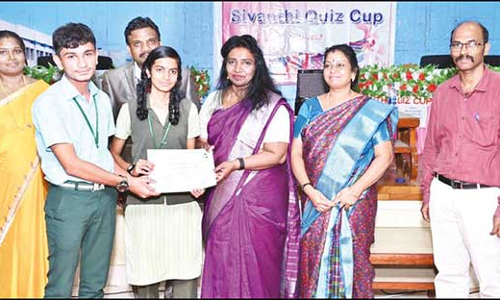 டாக்டர் சிவந்தி ஆதித்தனார் பொறியியல் கல்லூரியில் சிவந்தி கோப்பைக்கான வினாடி-வினா போட்டி