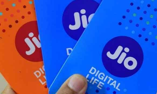 உலக கோப்பை கால்பந்து தொடர் - ஐந்து புதிய சலுகைகளை அறிவித்த ரிலையன்ஸ் ஜியோ