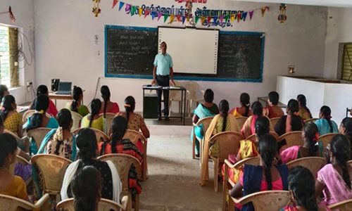 ராசிபுரம் வட்டார வள மையத்தின் சார்பில் இல்லம் தேடி கல்வி பயிற்சி முகாம்