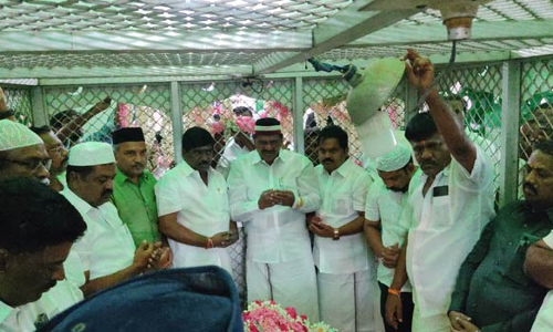 தமிழகத்தில் பாராளுமன்ற தேர்தலுடன் சட்டசபை தேர்தலும் நடக்கும்- தமிழ் மகன் உசேன் பேட்டி