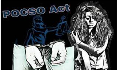 பள்ளி மாணவியை கர்ப்பமாக்கிய வாலிபர் கைது