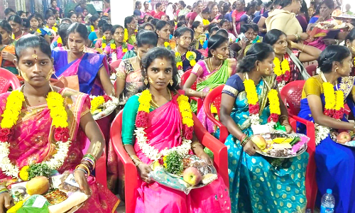 கர்ப்பிணி பெண்களுக்கான சமுதாய வளைகாப்பு