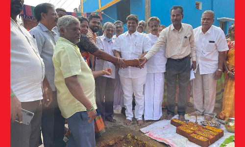 புதிய வாய்க்கால் அமைக்கும் பணி