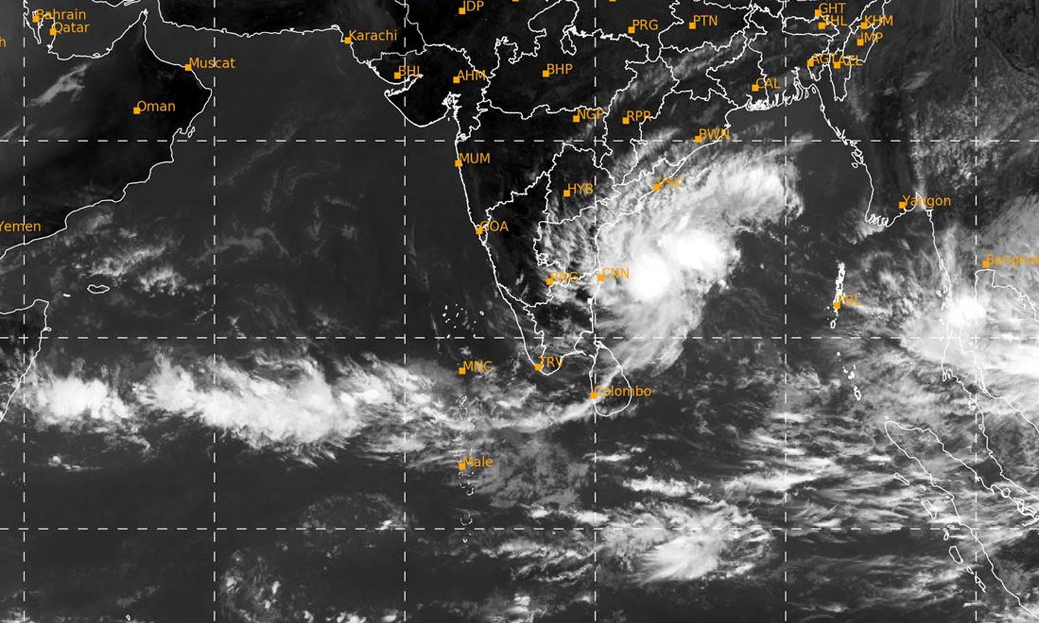 வங்கக்கடலில் ஆழ்ந்த காற்றழுத்த தாழ்வு பகுதி வலுவடைந்தது- நாளை முதல் மழைக்கு  வாய்ப்பு | Deep Depression Strengthens Bay of Bengal Chance of Rain from  Tomorrow