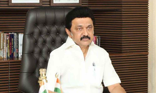 திரைப்பட வசனகர்த்தா ஆரூர்தாஸ் மறைவு - முதல்வர் ஸ்டாலின் இரங்கல் திரைப்பட வசனகர்த்தா ஆரூர்தாஸ் மறைவு - முதல்வர் ஸ்டாலின் இரங்கல்