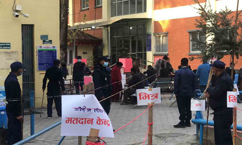 நேபாளத்தில் பாராளுமன்ற, 7 மாகாண சட்டப்பேரவை தேர்தல்- பலத்த பாதுகாப்புடன் வாக்குப்பதிவு