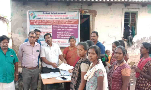 பல்லடம் அருகே வாக்காளர் பட்டியலில் சிறப்பு திருத்த முகாம்