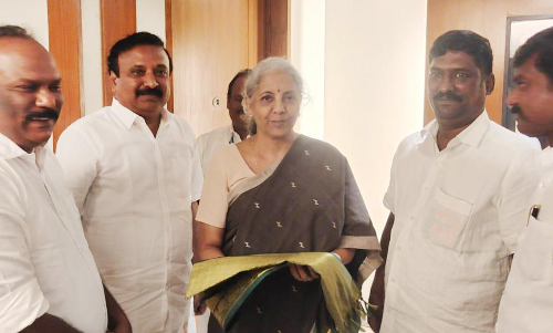 ஜல்லிக்கட்டு தொடர்ந்து நடக்க நடவடிக்கை எடுக்க வேண்டும்-பா.ஜனதா