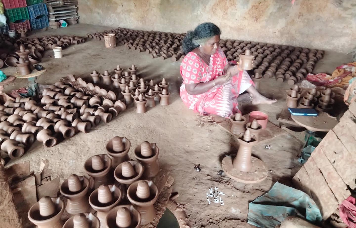 கலைநயம் மிக்க கார்த்திகை தீப விளக்குகள்