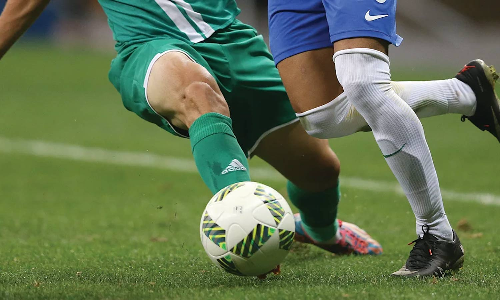 உலக கோப்பை கால்பந்து- இன்று ஒரே நாளில் 3 போட்டிகள்