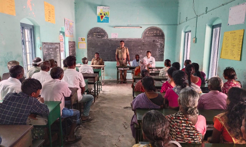 குஞ்சப்பனையில் பொதுமக்களுக்கு போதைப்பொருள்  குறித்த விழிப்புணர்வு