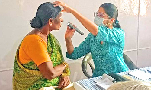 வள்ளியூரில் இலவச கண் மருத்துவ முகாம்