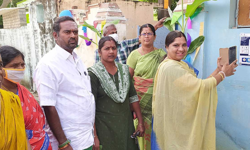 பொதுக்கழிப்பறைகளில் கியூ.ஆர். கோடு மூலம் புகார் தெரிவிக்கும் வசதி