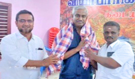 கடையம் வியாபாரிகள் சங்க தலைவராக தொழிலதிபர் முருகேசன் தேர்வு கடையம் வியாபாரிகள் சங்க தலைவராக தொழிலதிபர் முருகேசன் தேர்வு