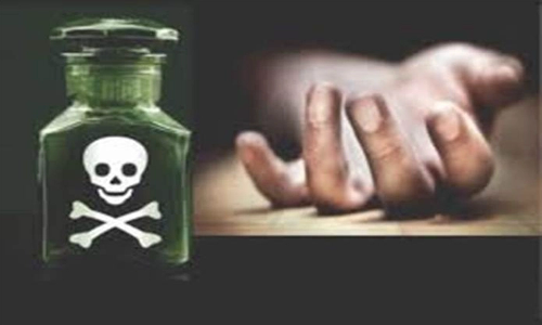 அரளிவிதையை குடித்த தாய் பலி