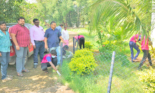 செங்கோட்டை அரசு மருத்துவமனையில் தூய்மை பணி