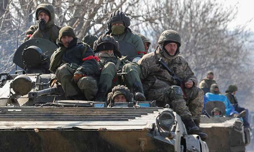 உக்ரைனில் ரஷியா தாக்குதல்-  3 பேர் பரிதாபமாக உயிரிழப்பு