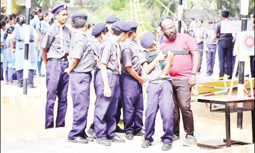 பிரண்ட்லைன் மிலேனியம் பள்ளியில்  சாரண-சாரணியர் பயிற்சி முகாம்