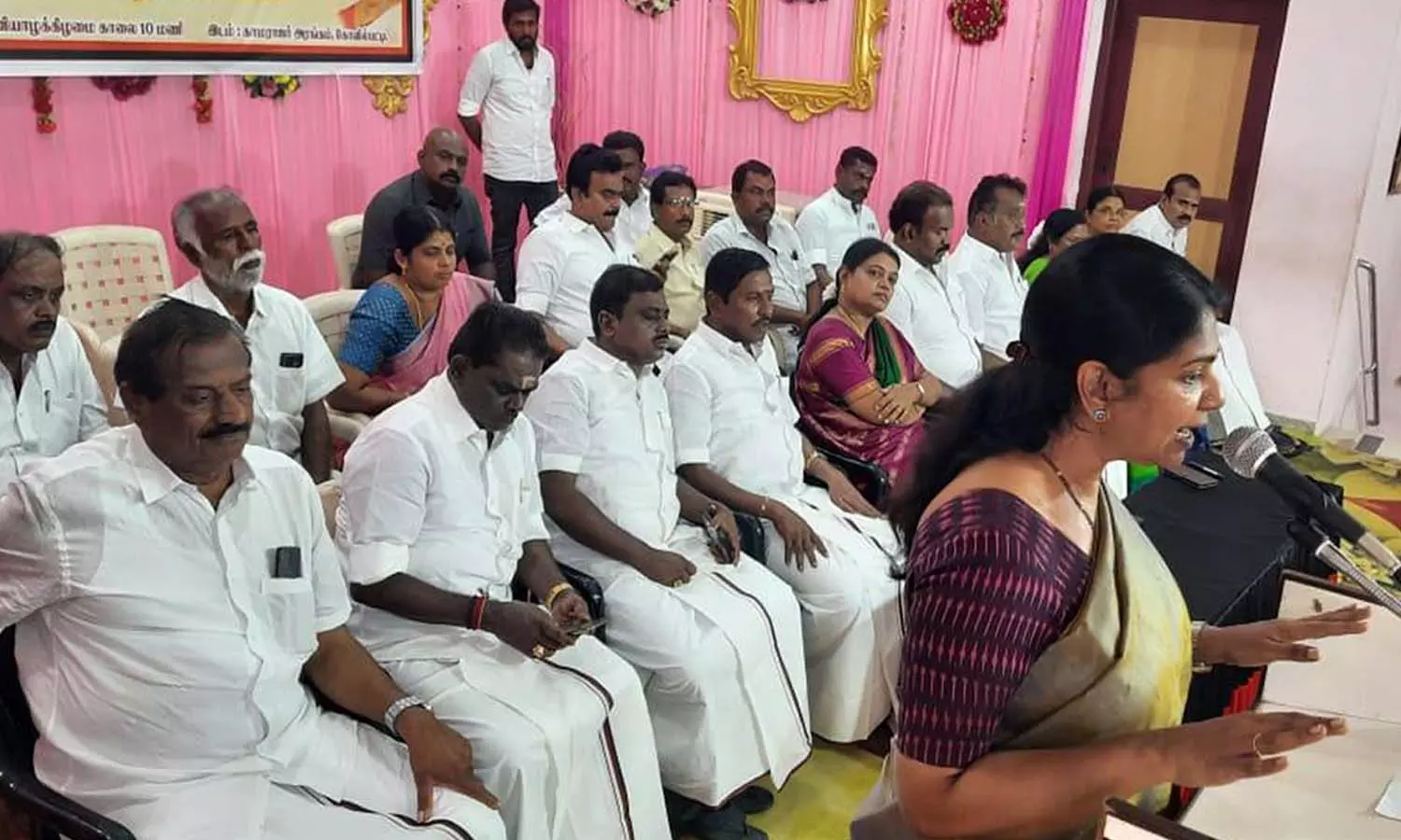 கோவில்பட்டி மத்திய ஒன்றிய தி.மு.க. செயல்வீரர்கள் கூட்டம்