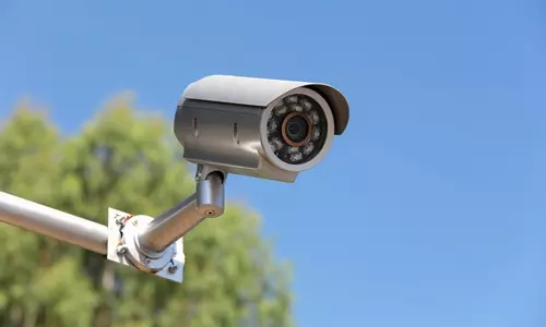 வண்டலூர் அருகே குற்றச்செயல்களை தடுக்க 100 இடங்களில் கண்காணிப்பு கேமரா