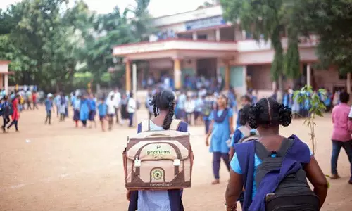 அரசு பள்ளி மாணவர்களுக்கான கலைத்திருவிழா தொடக்கம்