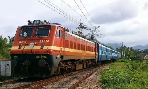 பாலக்காடு, சென்னை ரெயில் இயக்கத்தில் மாற்றம் - செகந்திராபாத், கோட்டயம் இடையே சிறப்பு ரெயில் இயக்கம்