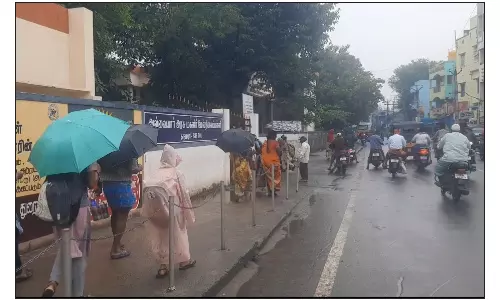 தருமபுரி மாவட்டத்தில்  சராசரியாக 24 மில்லி மீட்டர் மழைப்பொழிவு