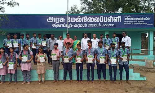 வெற்றி பெற்ற மாணவர்களுக்கு பாராட்டு