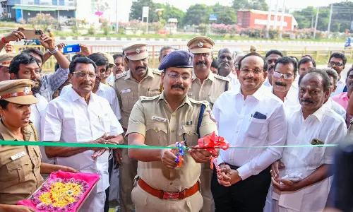 இளைஞர்கள் குற்ற செயல்களில் ஈடுபட்டால் கோவை போலீஸ் வேடிக்கை பார்க்காது-போலீஸ் சூப்பிரண்டு பத்ரி நாராயணன் பேட்டி